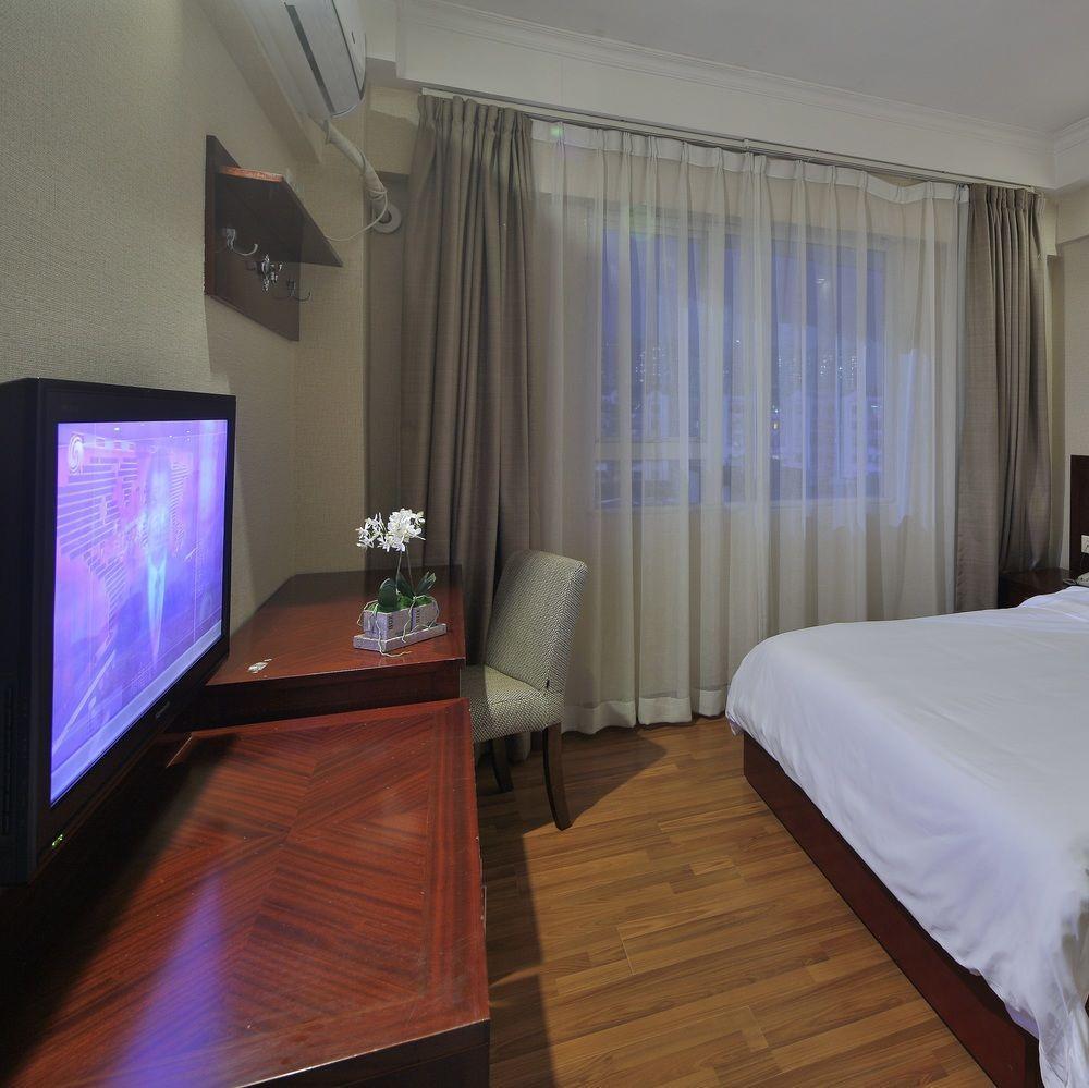 Paco Hotel Guangzhou Jiangtai Road Metro Branch Exterior foto